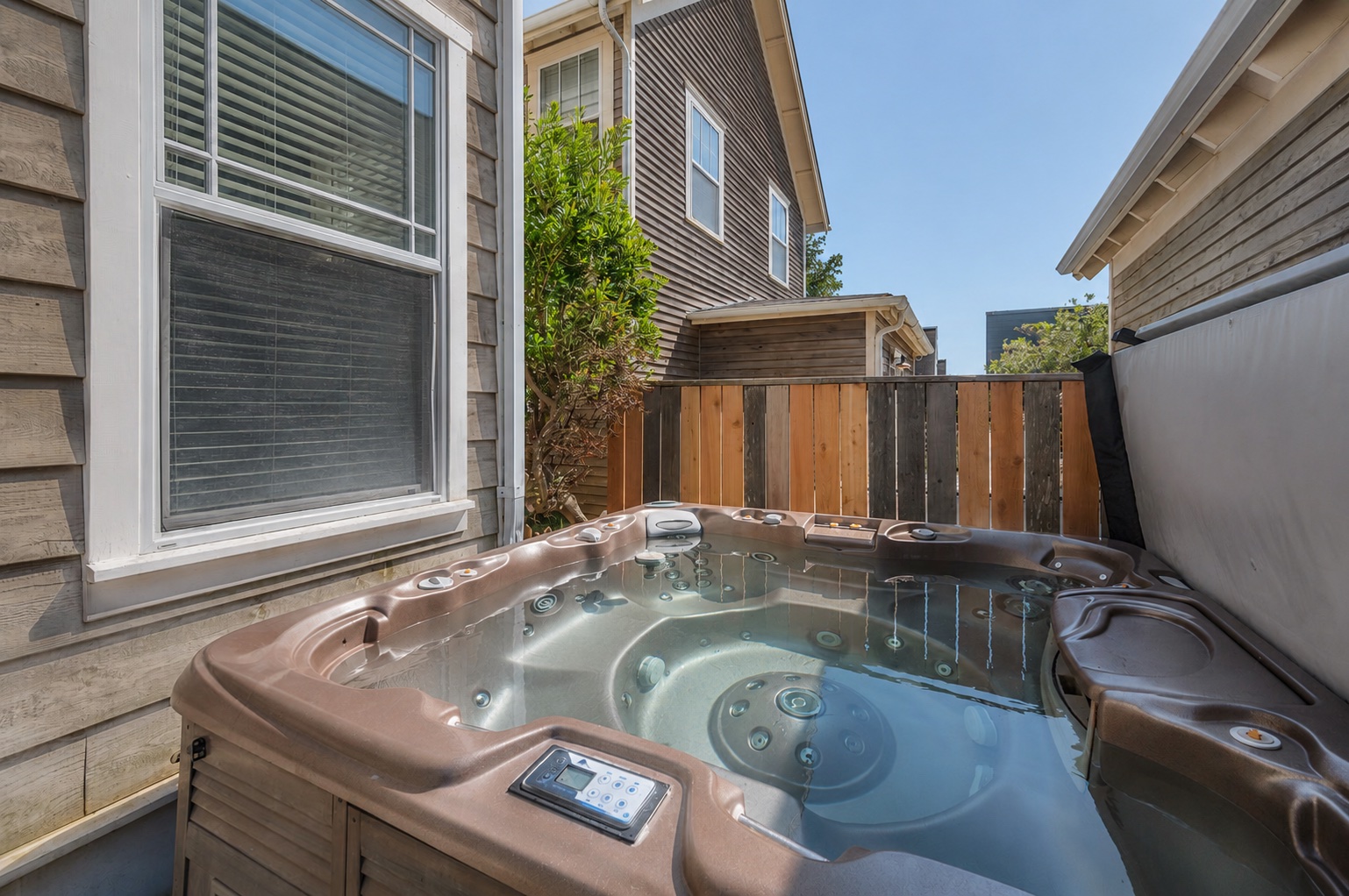 Private hot tub on side deck